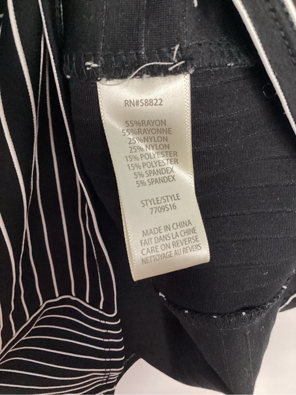 Max Studio Black and White Striped Pencil Skirt M - Picture 9 of 10